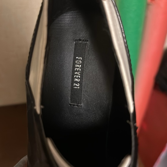 Forever 21 high wedge shoes - Picture 2 of 3